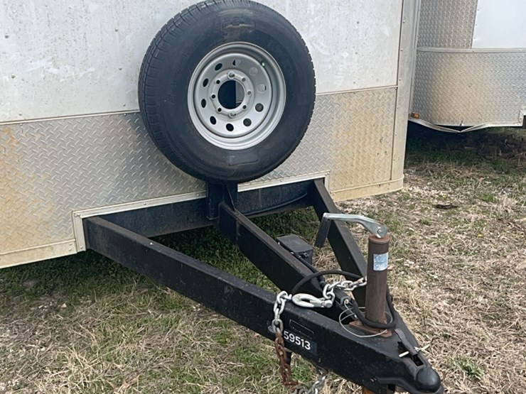 2020-20x8-covered-wagon-enclosed-trailer-let-down-back-door-side-door-image-2