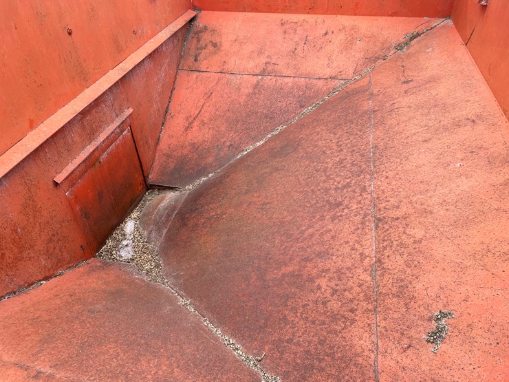 #2369-•-gravity-box-image-19