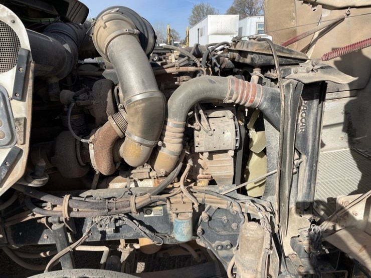 2007-kenworth-t800b-image-27