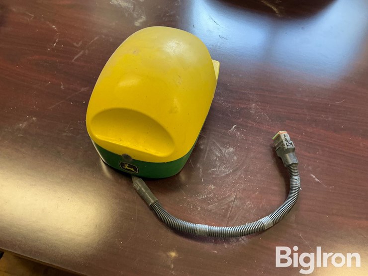 john-deere-6000-image-1