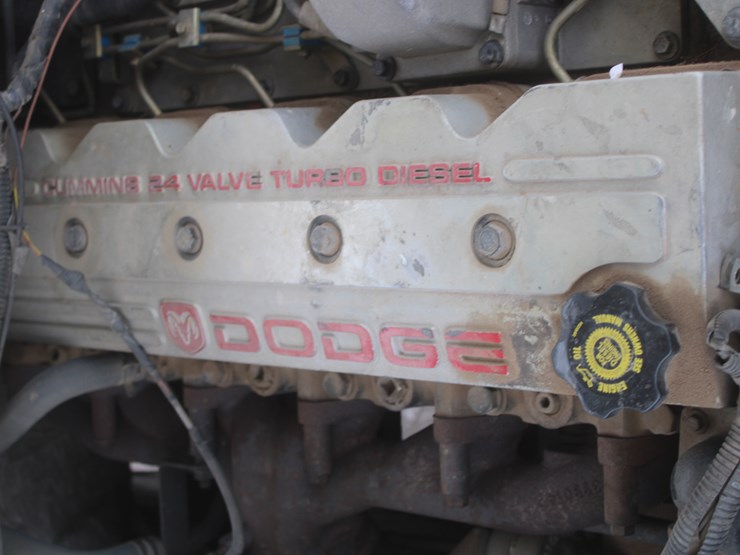 1999-dodge-3500-image-49