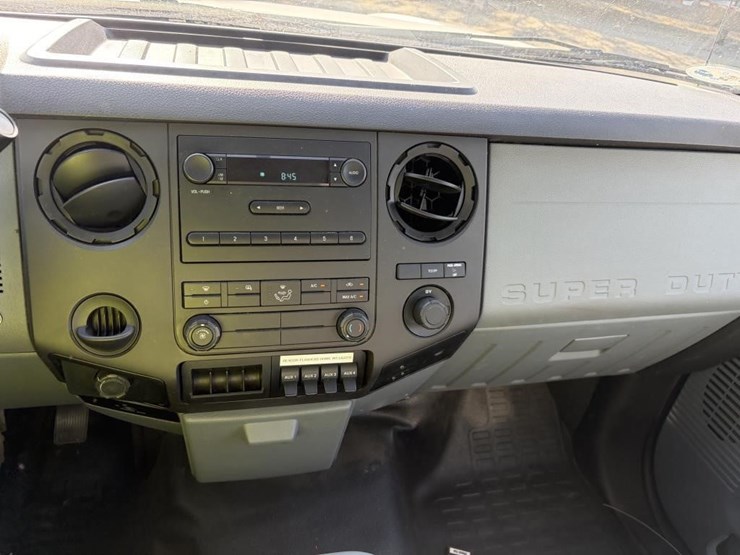 2012-ford-f450-image-15