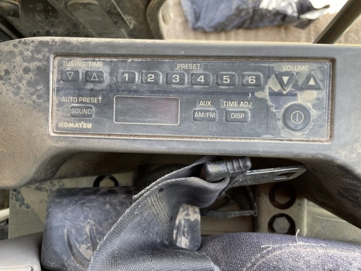 2013-komatsu-pc210-lc-10-image-55