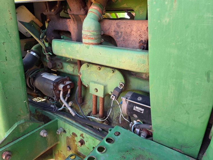 john-deere-4430-image-6