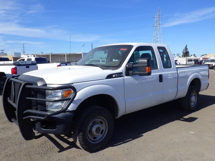2015-ford-f250-image-1