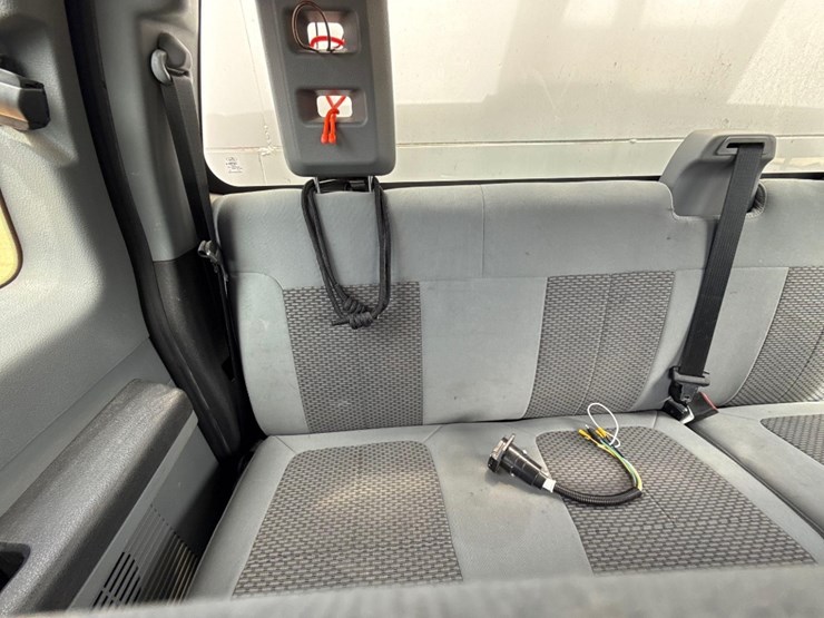 2016-ford-f550-image-9