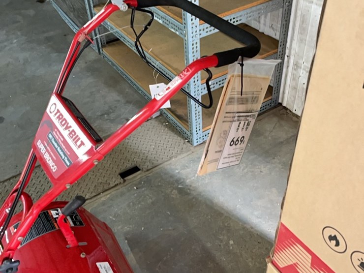 troy-bilt-super-bronco-image-5