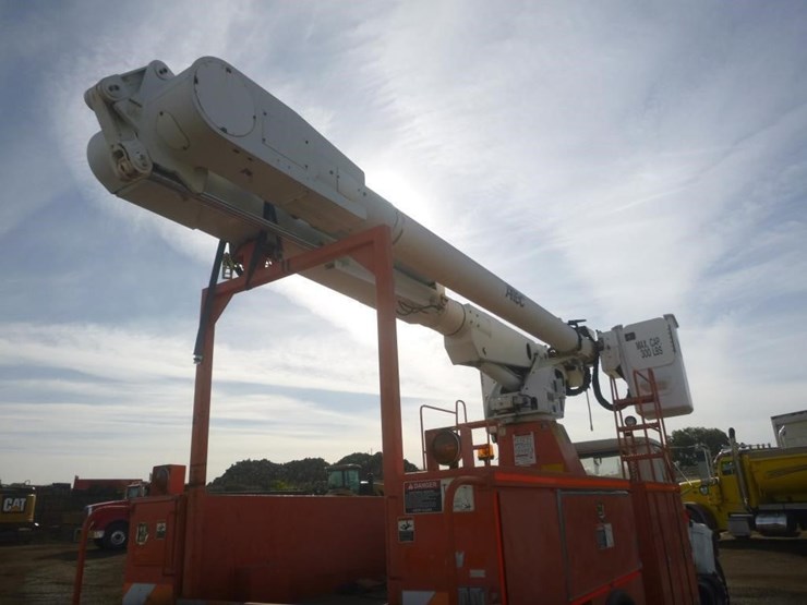 2002-international-4900-image-9