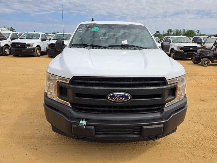 2020-ford-f150-xl-image-5