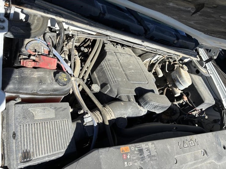 2011-chevrolet-2500-image-7