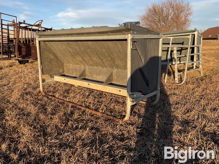 behlen-poly-creep-feeders-image-3