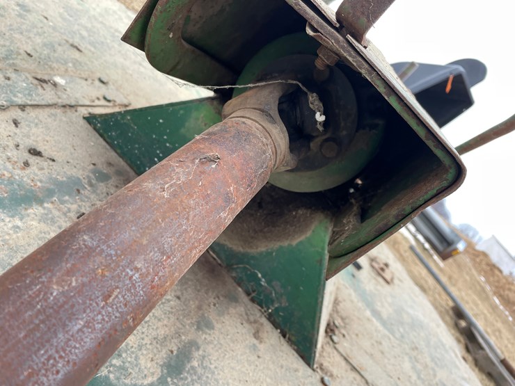 john-deere-307-image-12