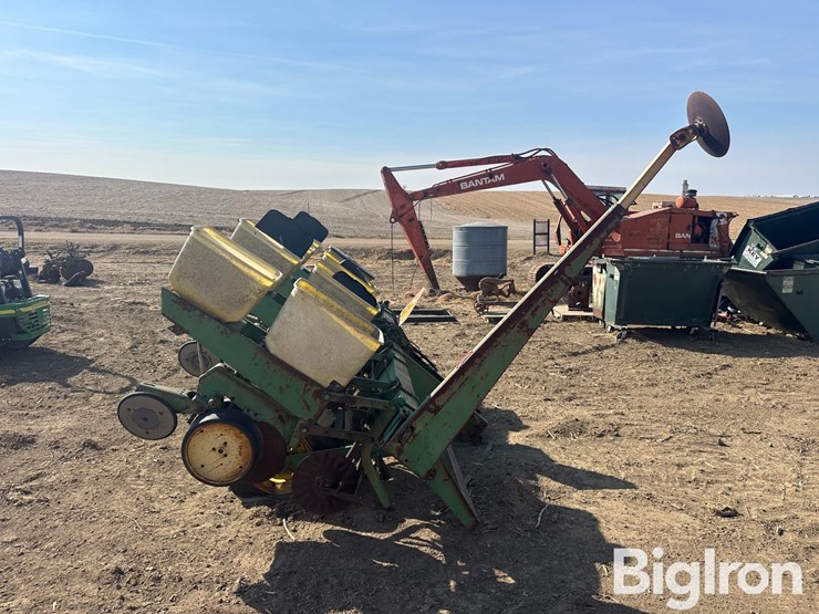 john-deere-7000-image-4