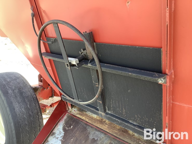 fricklin-4500-gravity-wagon-image-11