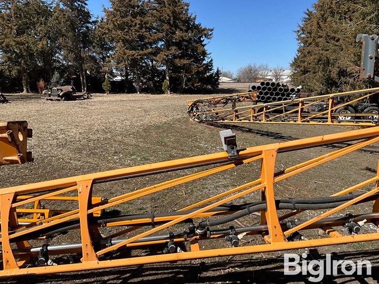2010-hagie-sts10-image-11
