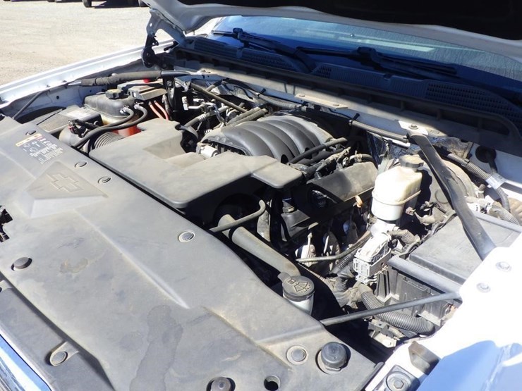 2017-chevrolet-1500-image-10