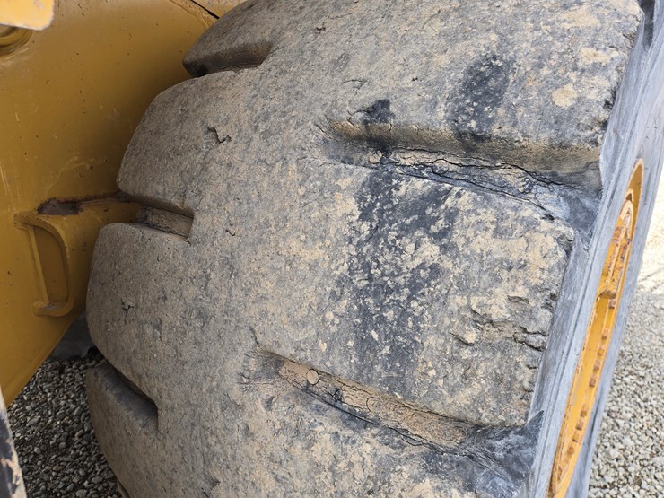 2001-caterpillar-988g-image-84