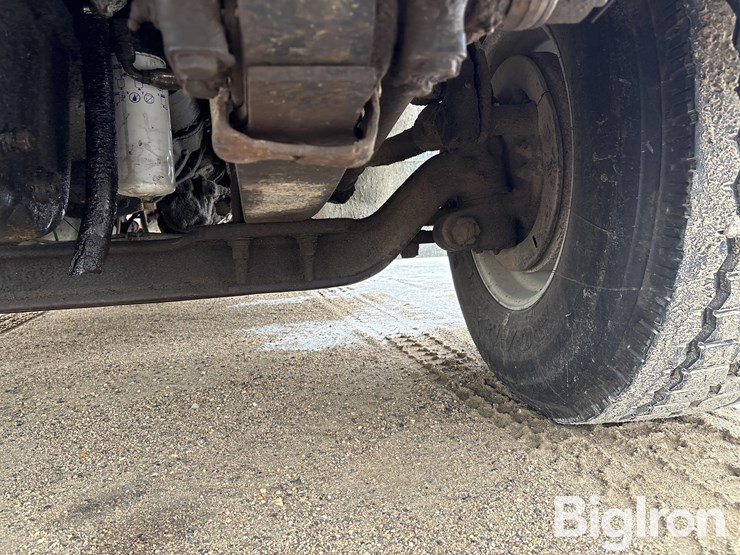 1992-international-9400-image-17