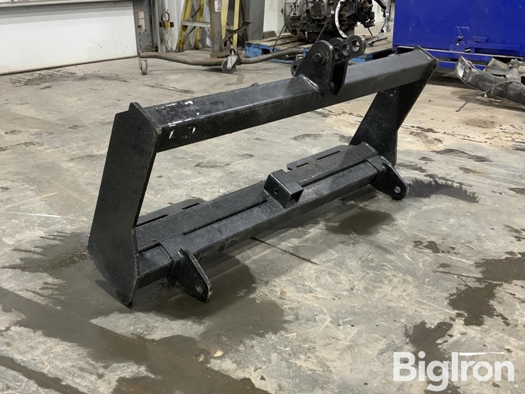 2025-massey-ferguson-730-image-7