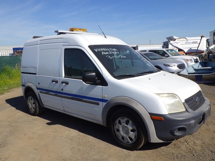 2013-ford-transit-connect-image-2