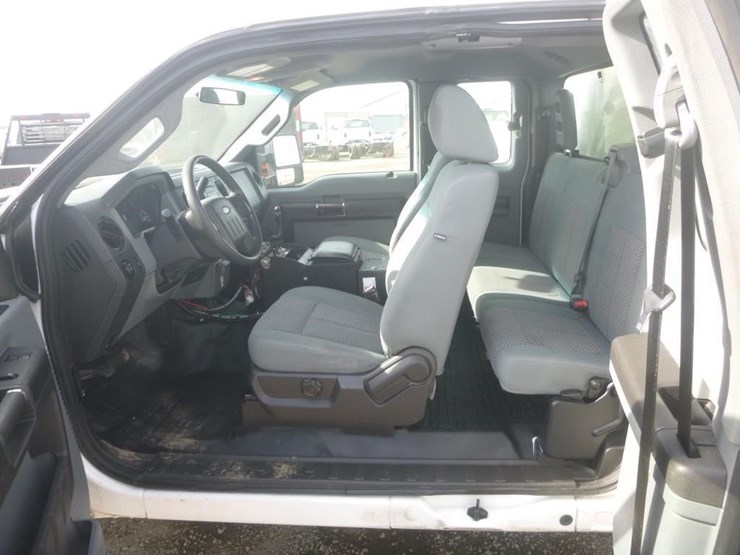 2011-ford-f250-image-9