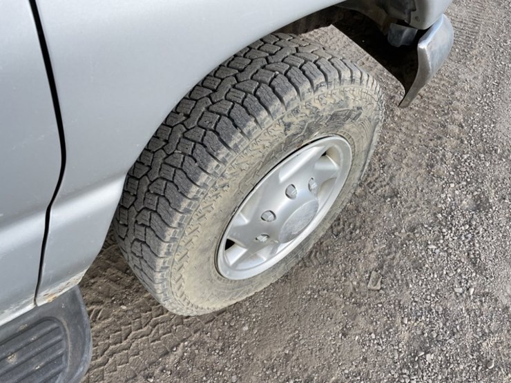 2006-ford-e350-xl-sd-image-12