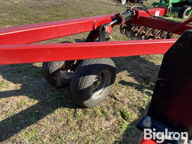 2014-case-ih-340-image-10