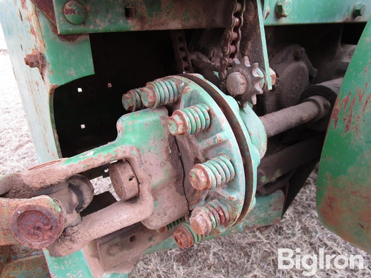 john-deere-224-image-13