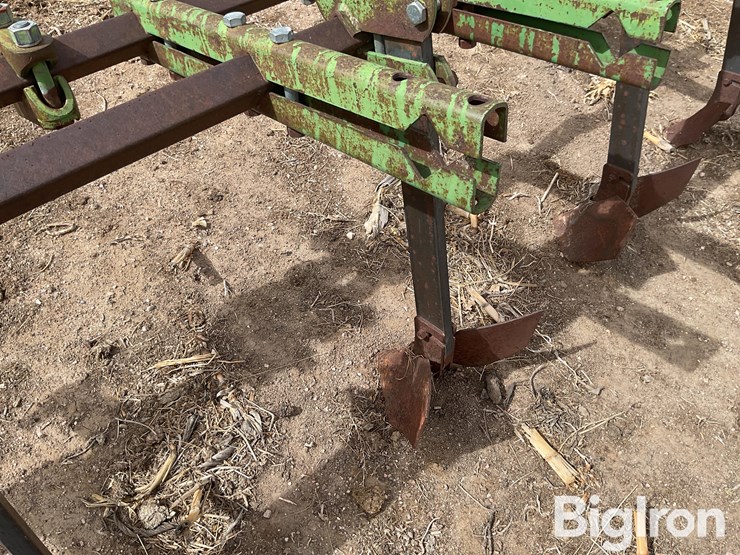 john-deere-7-image-16