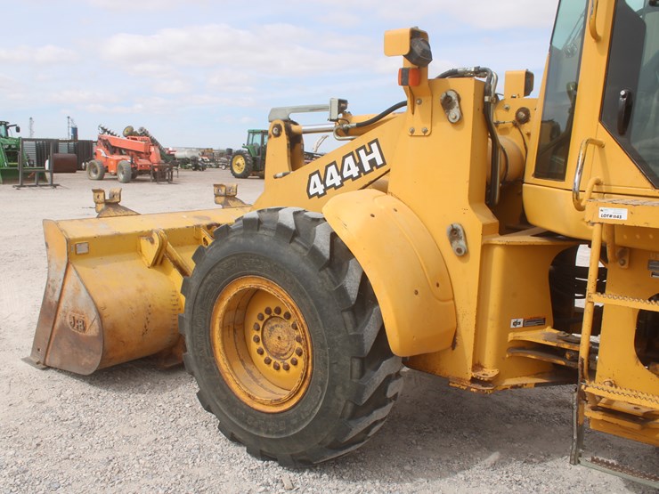 1998-john-deere-444h-image-25
