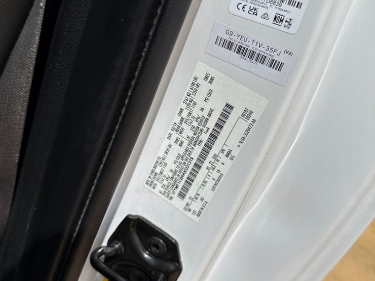 2019-ford-f150-xl-image-13