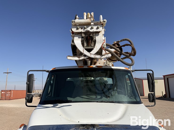 2005-international-7400-image-16