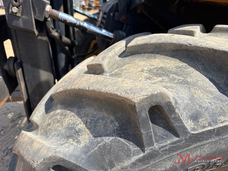 2007-jcb-926-image-8