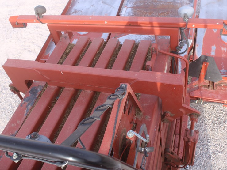 hesston-4910-image-55