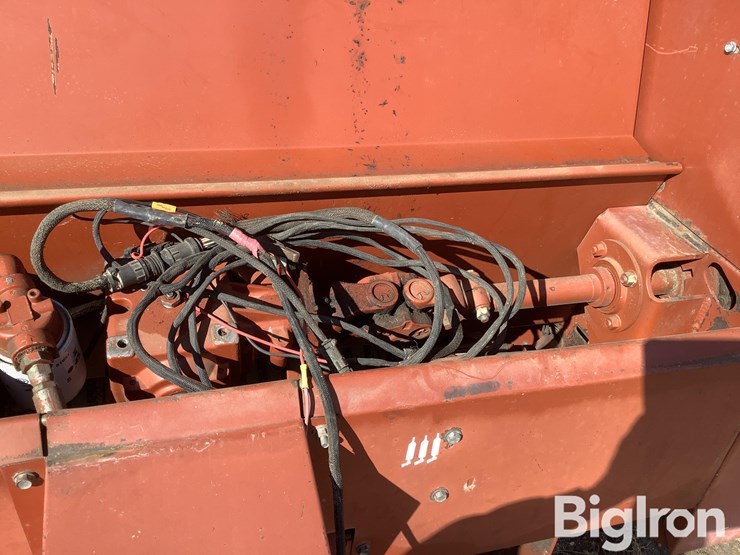 2000-hesston-856a-image-16