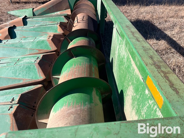 john-deere-653-image-12