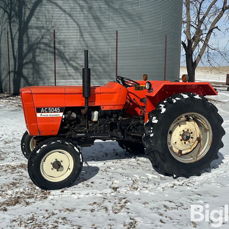 1983 ALLIS-CHALMERS 5045