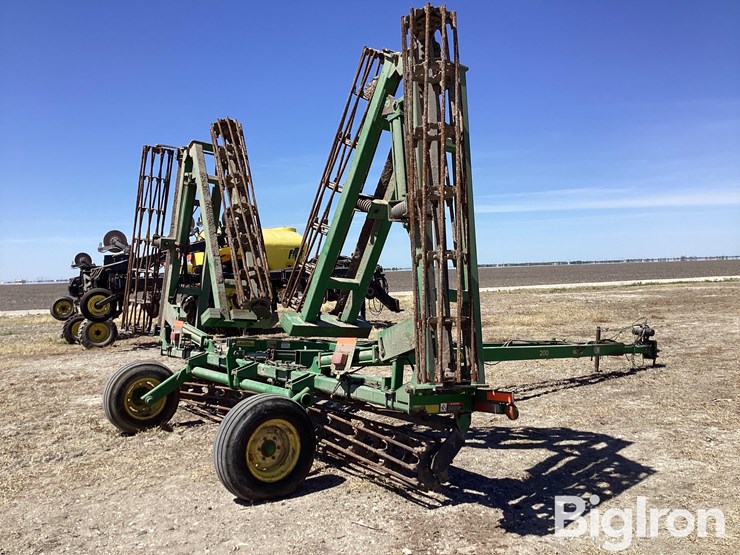 john-deere-200-image-5