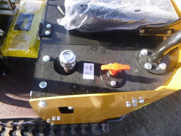 2025-agt-h12r-hydraulic-excavator-image-22