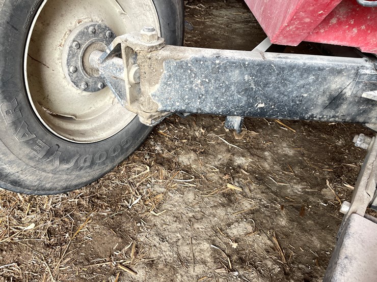 #2358-•-westendorf-gravity-box-image-19