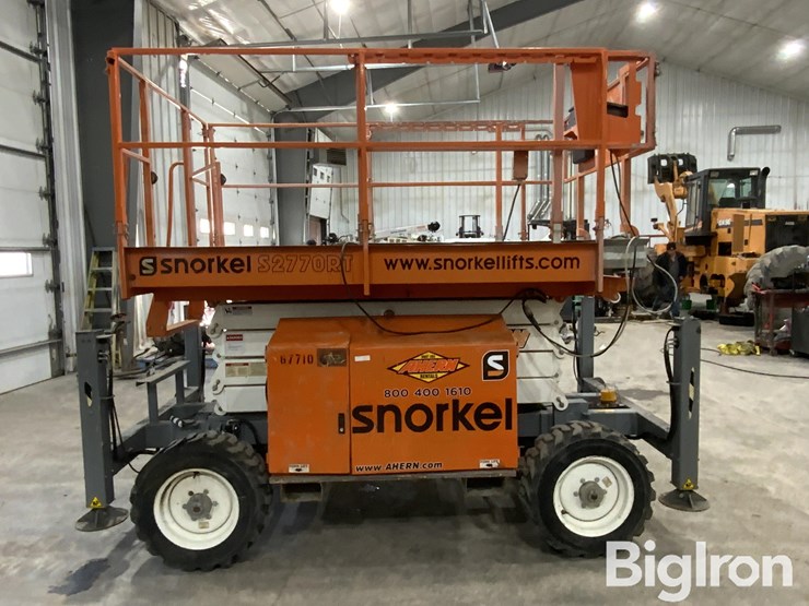 2016-snorkel-s2770rt-image-8