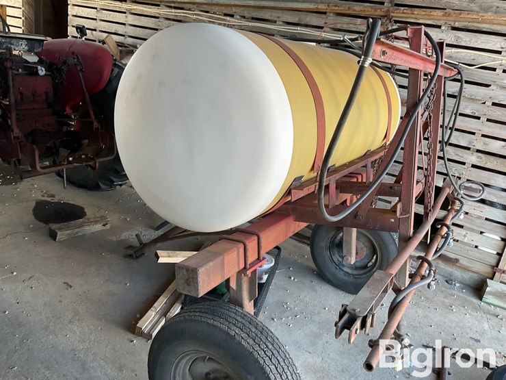 kuker-industries-10-200-pull-type-sprayer-image-8