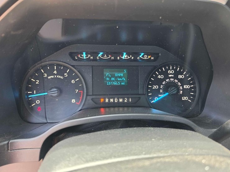 2019-ford-f150-xl-image-11