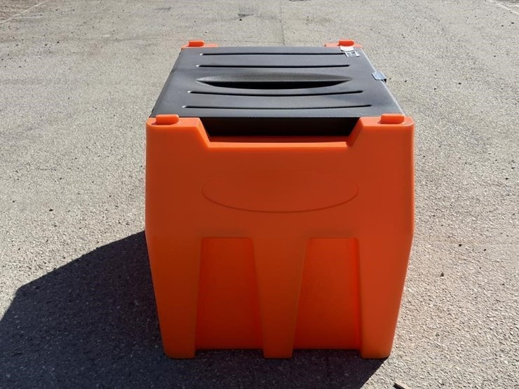 116-gal-poly-fuel-tank-image-2