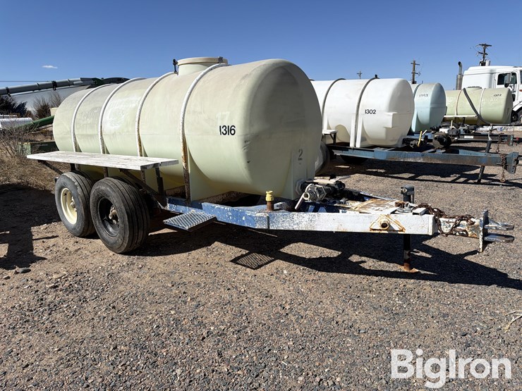 1050-gallon-t/a-nurse-tank-trailer-image-2