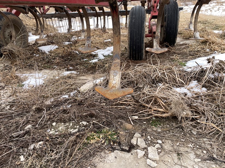 international-4800-image-11