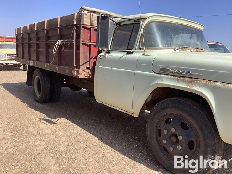 1960-ford-f600-image-4