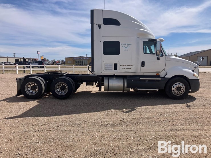 2015-international-prostar-image-4