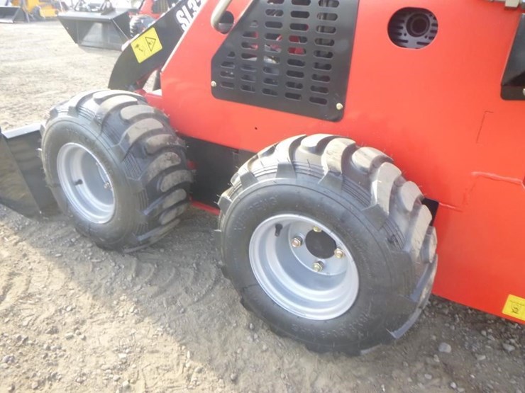 2026-sdlool-323w-skid-steer-loader-image-20