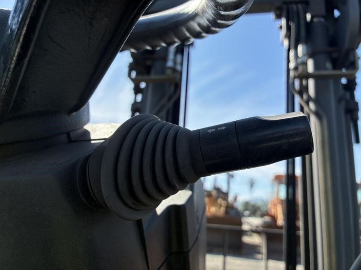 2006-nissan-mugl02a30lv-image-14